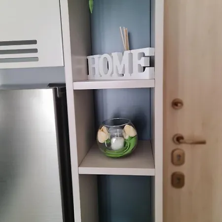 Francie's Apartment,